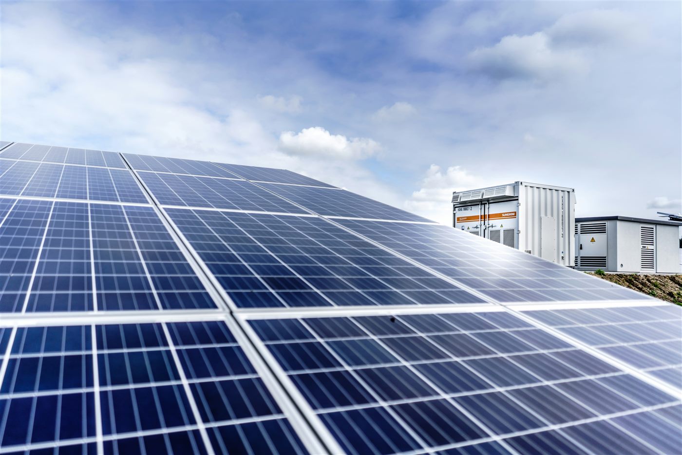 Matriz de paneles solares fotovoltaicos